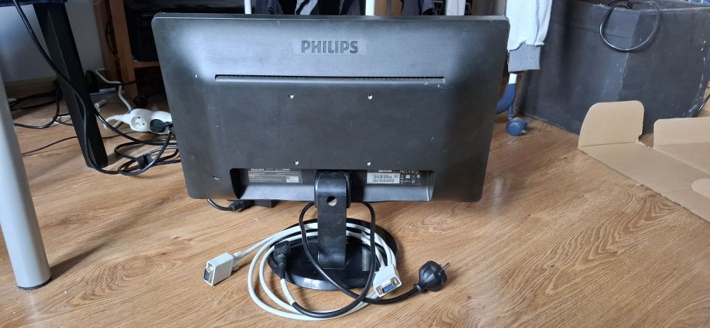 Monitor LED Philips 196V4L 18,5" 1366 x 768