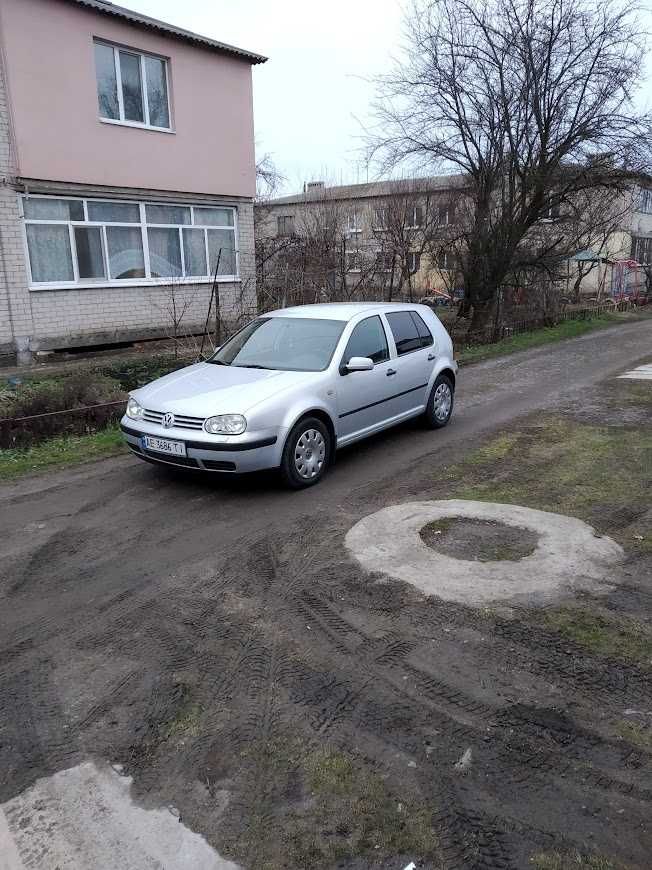 Volkswagen Golf 4 1.6 газ/бензин