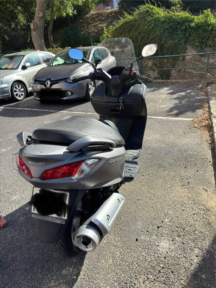 Suzuki Burgman 125
