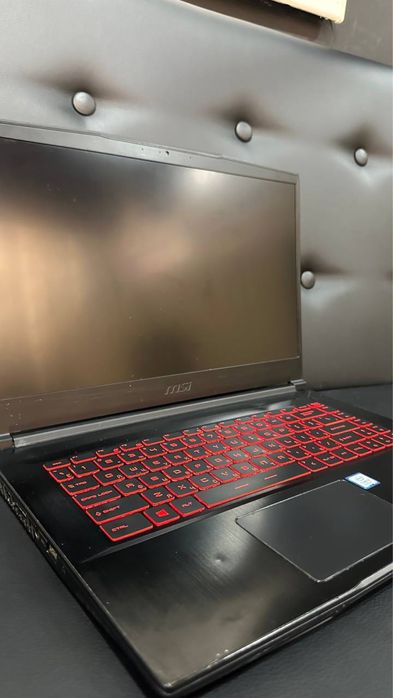 Ігровий ноутбук MSI