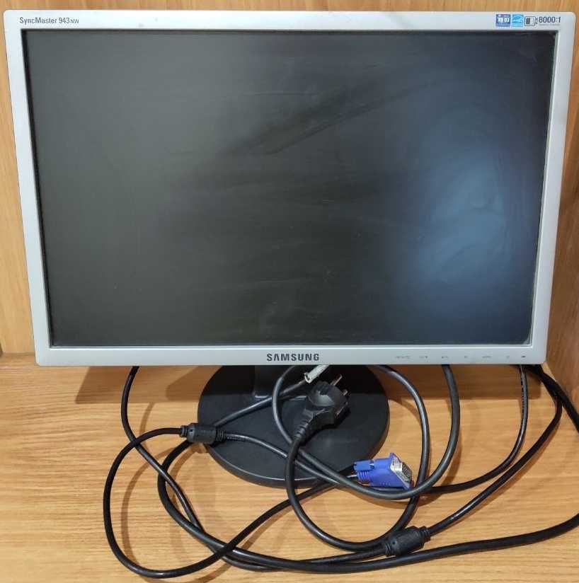 Продам монитор 19'' Samsung 943NW