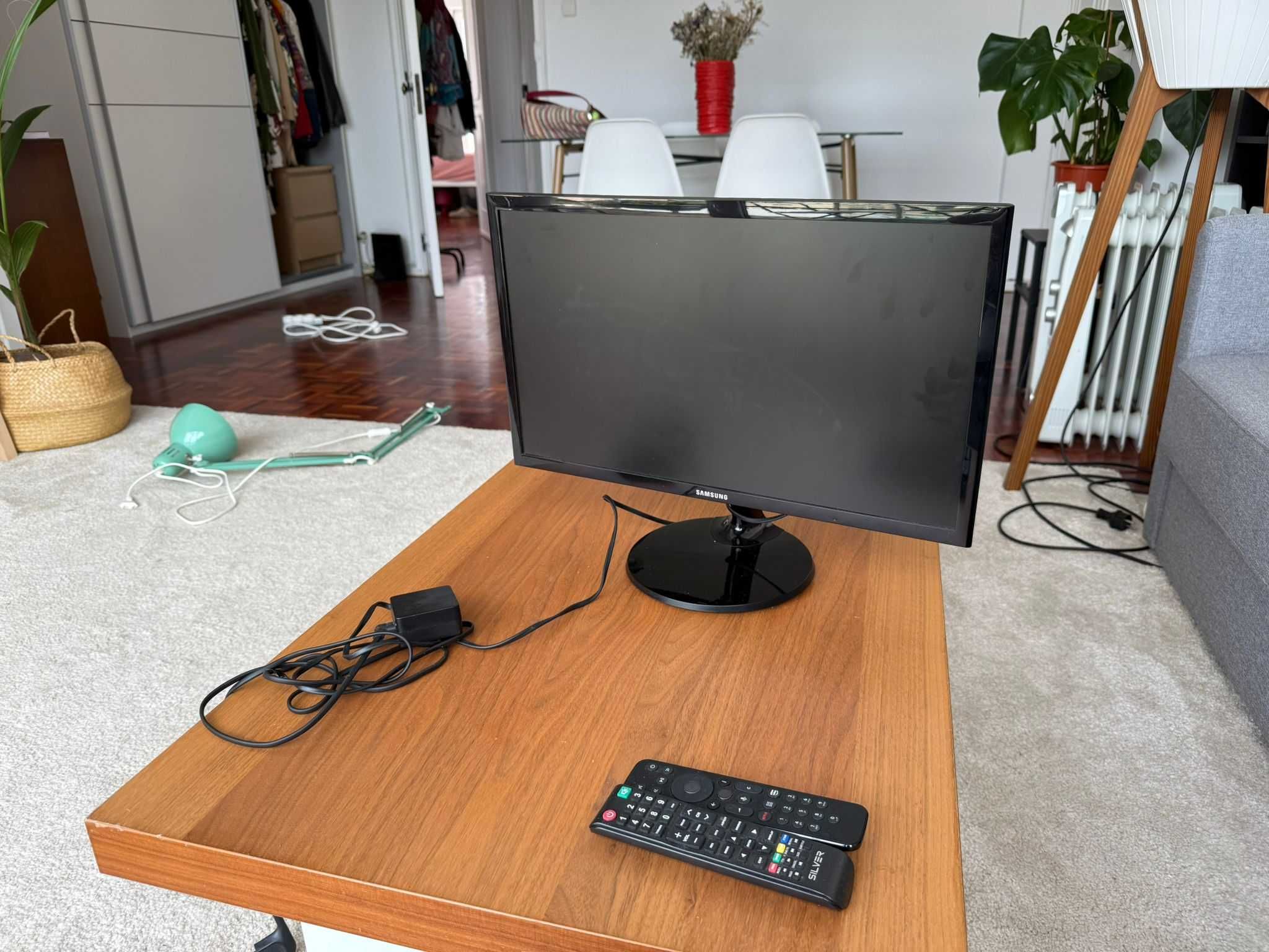 Monitor Samsung S22F350FHU