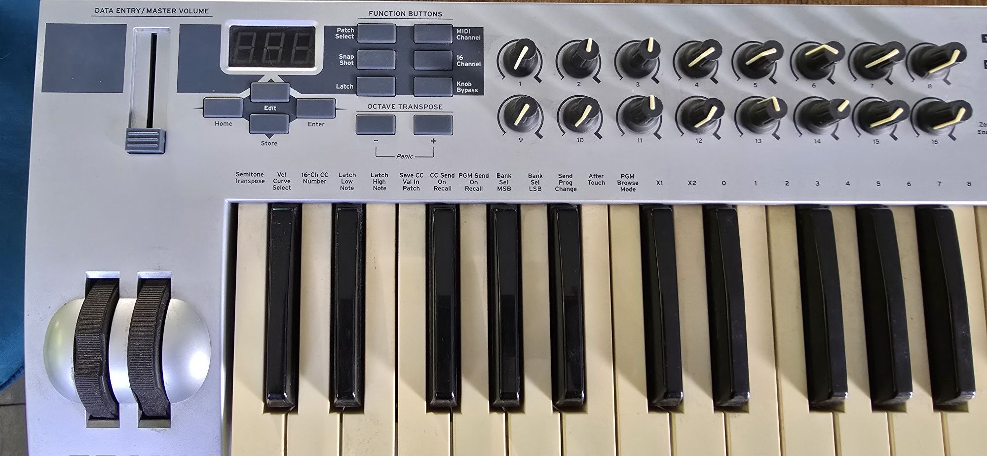 E-MU Xboard61 sprzedam