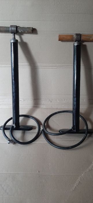 Насос автомотовелосипедний