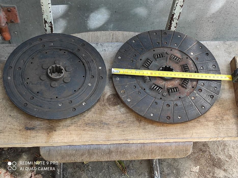 Продам  диск сцепления (фередо) на Газ 51, 52  б/у.