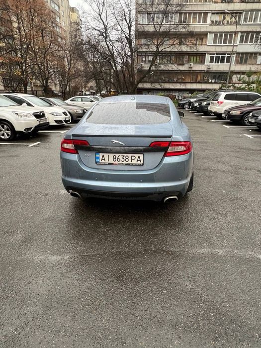 Продам терміново jaguar XF 3,0 148к пробігу