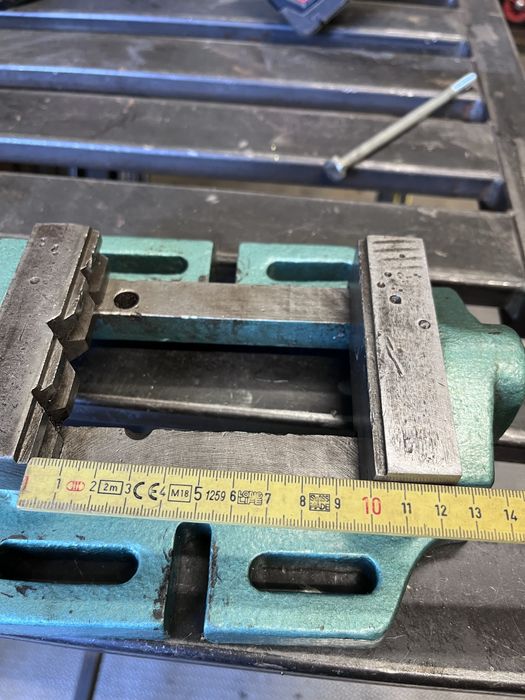 sprzedam imadło maszynowe