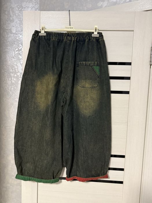 Джинсы  в отличном состоянии на 50-56 раз по 1000 гр за каждые