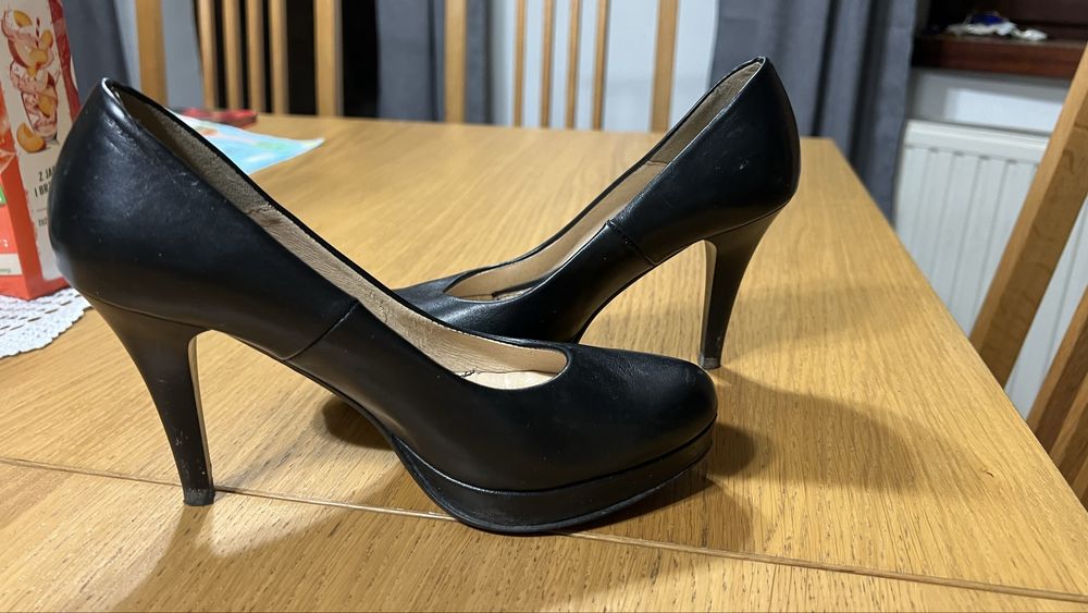 czarne skórzane buty szpilki damskie czarne 36 eska