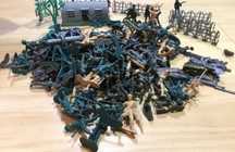 Lote de 150 miniaturas militares
