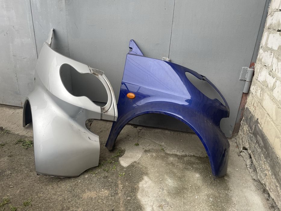 Смарт 450 Smart ForTwo, City,Smart MC01 крило Запчастини