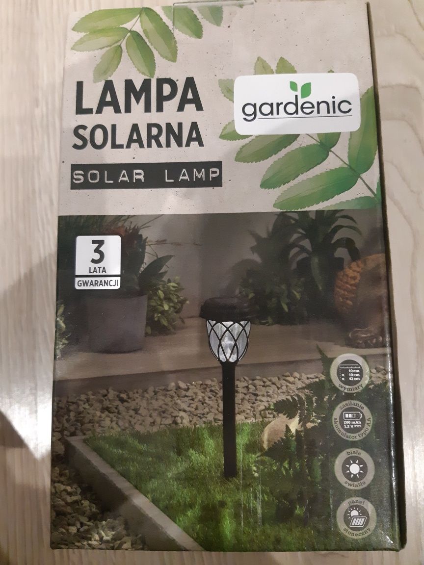 Nowa lampa solarna