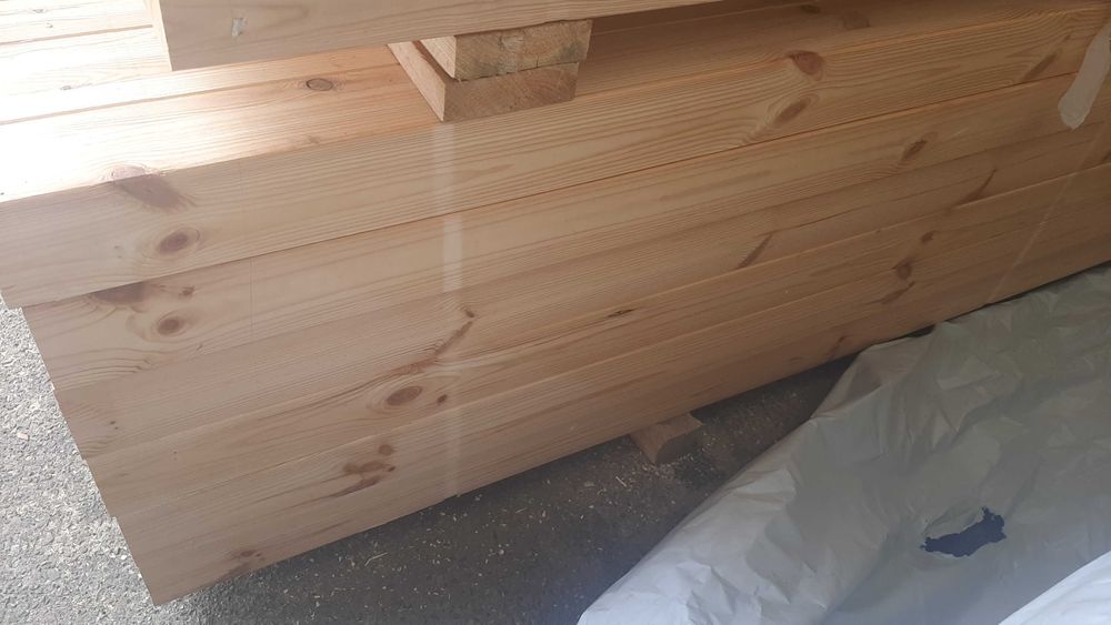 Belka klejona sosnowa 105x105x3650 mm