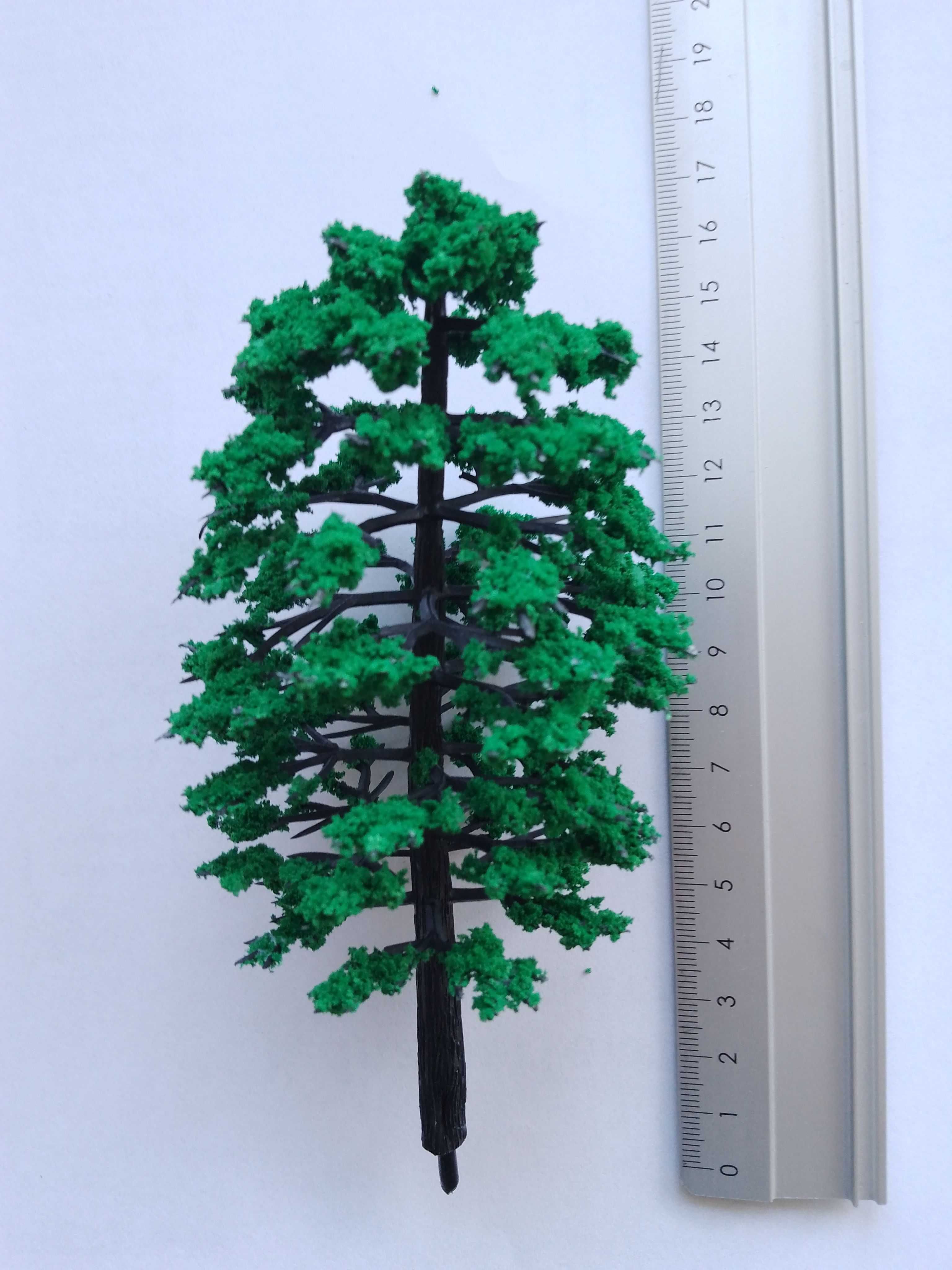 Drzewa na makiete 15-16 cm.-10 sztuk