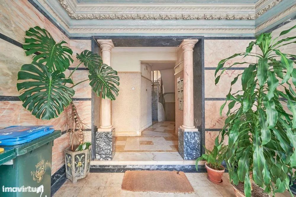 T1 (estudio) media ou longa duração -junto Entrecampos