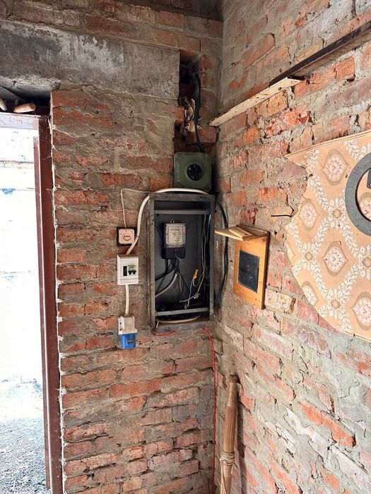 Продам Цегляний Гараж в Центрі р-н Педуніверситет