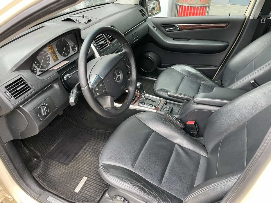 Mersedes B-class 180