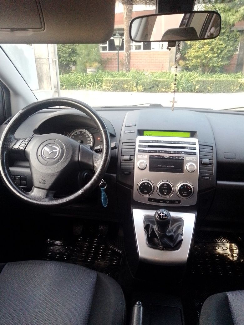 Carrinha MAZDA 5