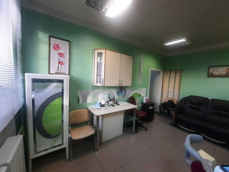 Оренда приміщення 49,6м2. Шевченка,4. Під стоматологію можна