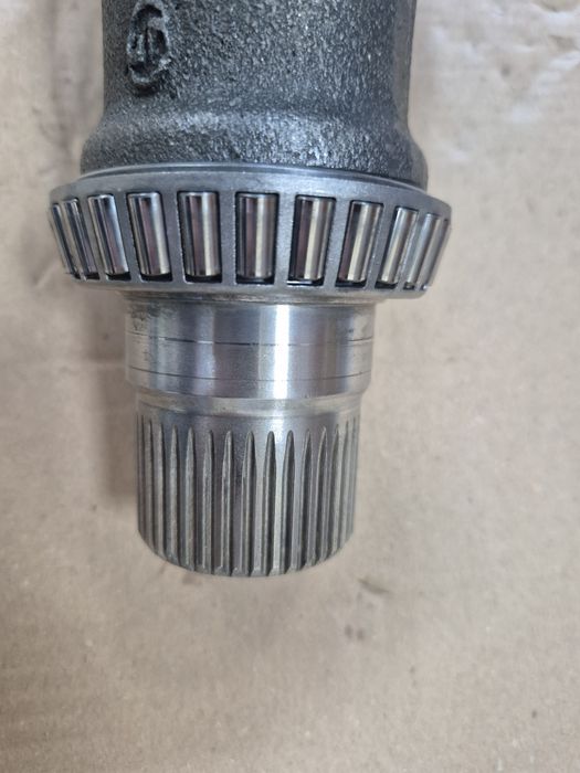Вал роздатки 05273456AB jeep compass patriot