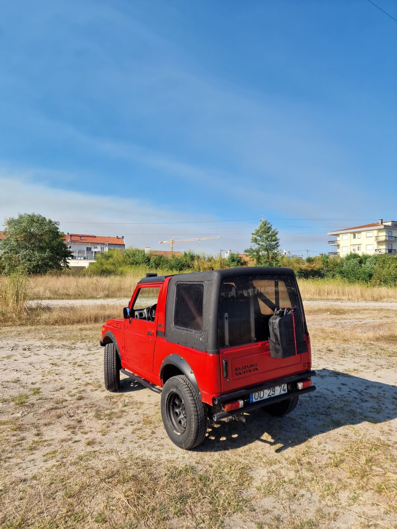 Suzuki Santana SJ 410 Cabrio 4 lugares.