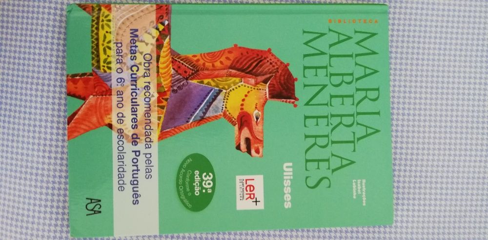 Livro "Ulisses" de Mª Alberta Menéres