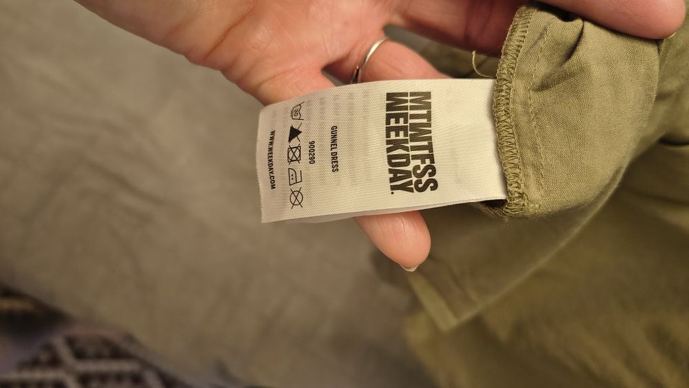 Letnia cieniutka sukienka khaki r.XS