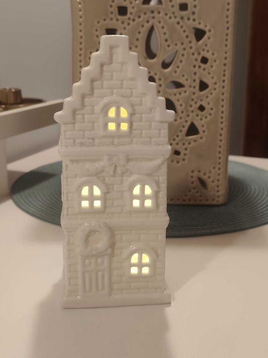 Lampion kamieniczka domek led