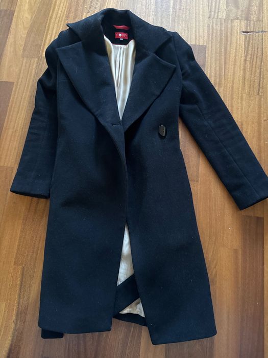 Nove чорне пальто 36 розміру