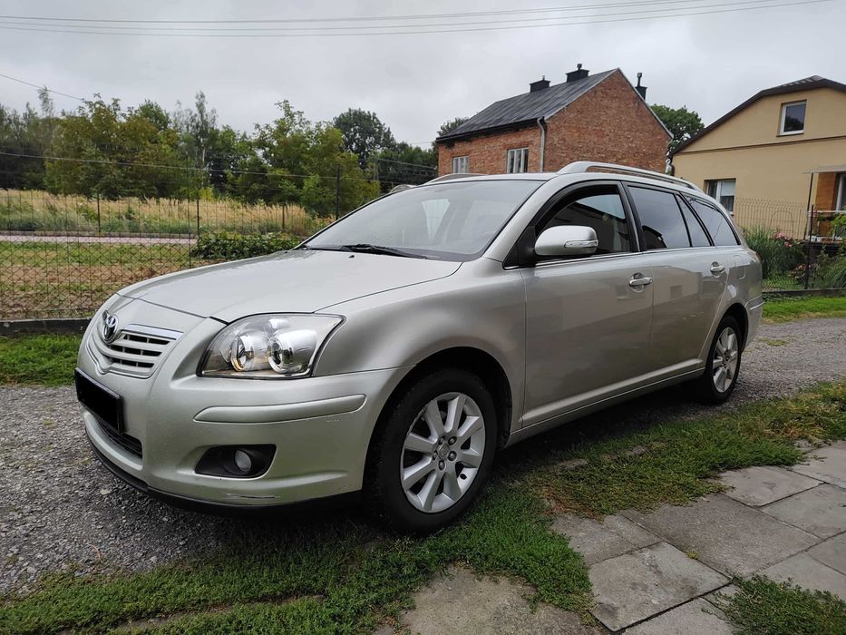 Sprzedam/Zamienię Toyota Avensis 1.8 LPG
