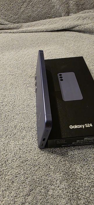 Samsung Galaxy S24 128gb cobalt violet esim