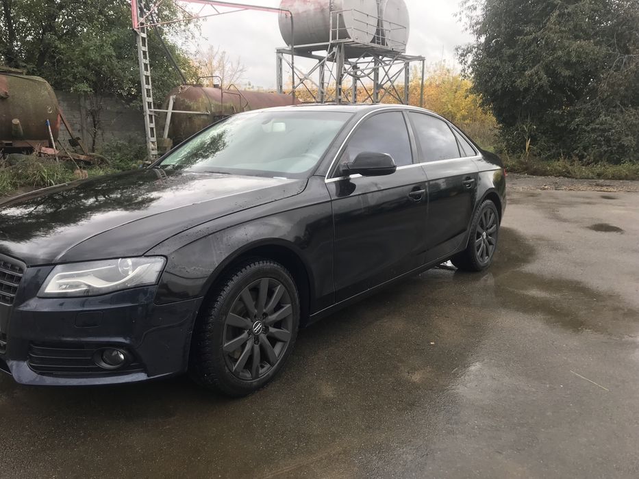 Продам audi a4b8 premium plus
