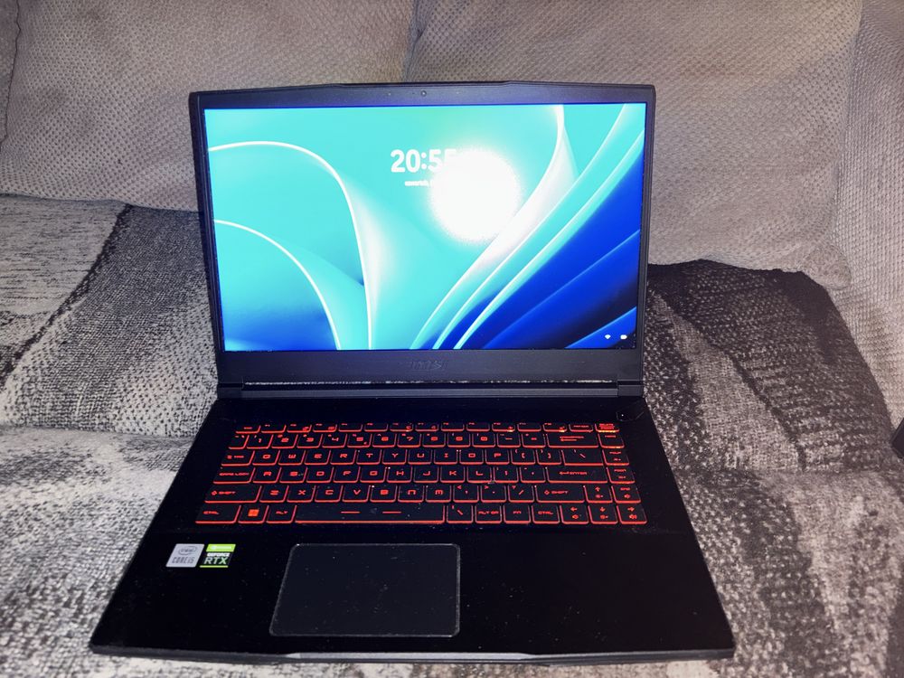 MSI GF63 Thin 10UC – i5-10500H / RTX 3050 / SSD 512 GB / 8 GB RAM