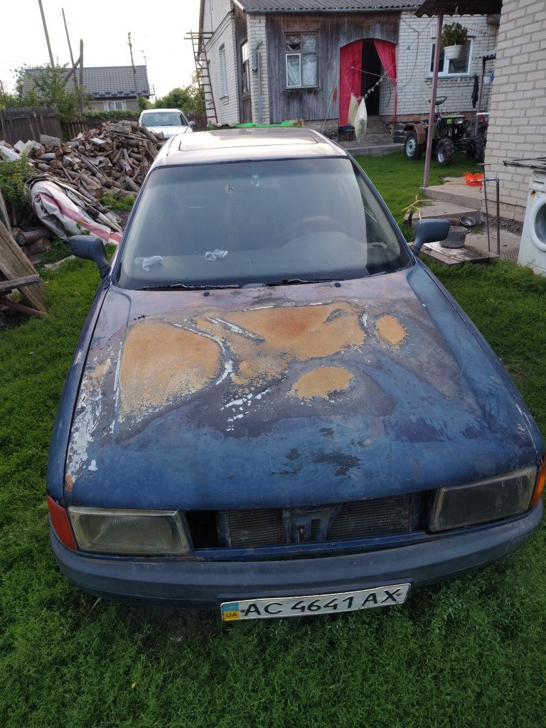 Ауді 80 бензин ,з доками все добре .Продаю цілком як є