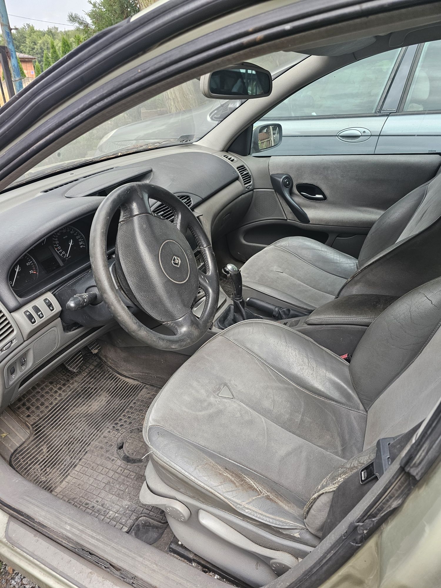 Renault Laguna 1.8 b+g Automat