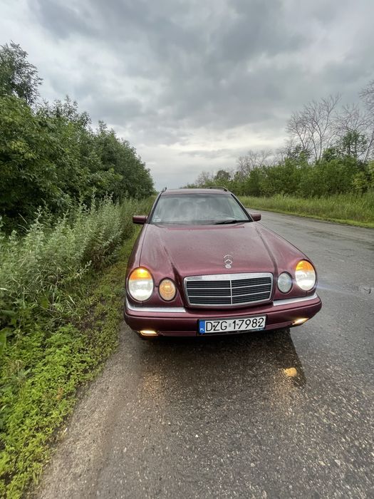 Комфортне Авто W210