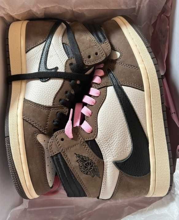 Travis Scott x Air Jordan 1 Retro High OG Mocha Eu 40