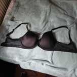 Biustonosz Chantelle czarny roz. 75B