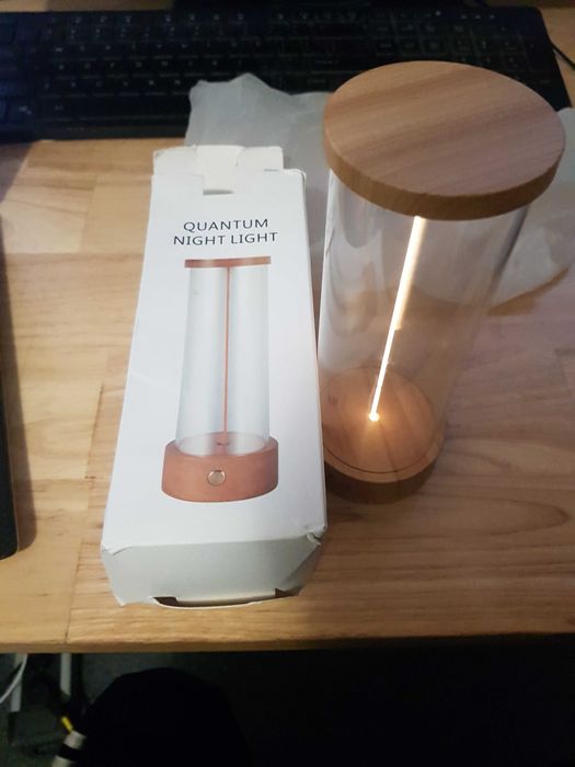 Lampa LED bezprzewodowa usb-C nowa