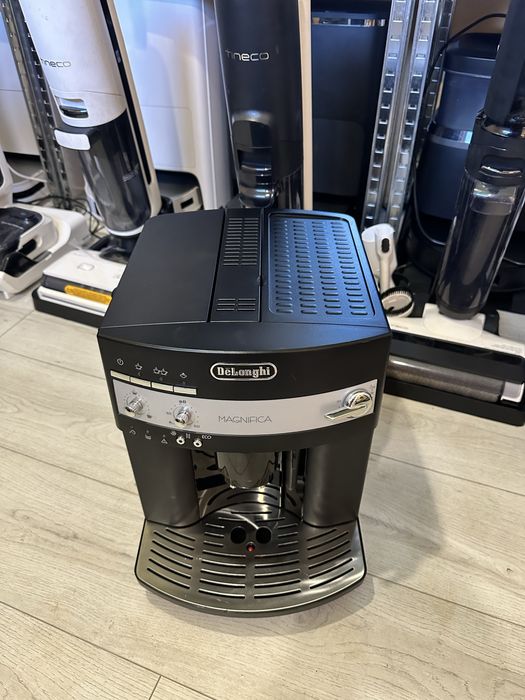 Кавомашина Delonghi esam 3200eco b