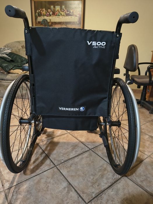 Nowy wózek inwalidzki