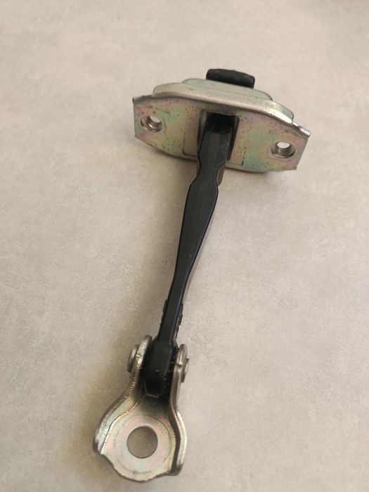 Обмежувач дверей