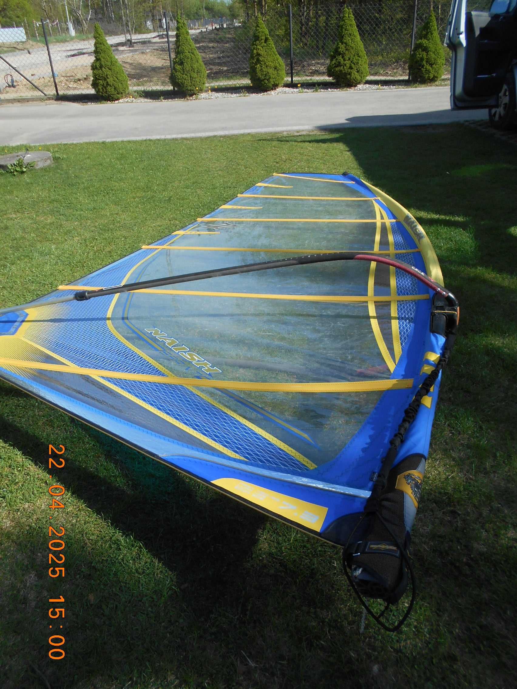deska /zestaw windsurfingowa FANATIC SHARK 145 L i pędnik Naish 7,3 m