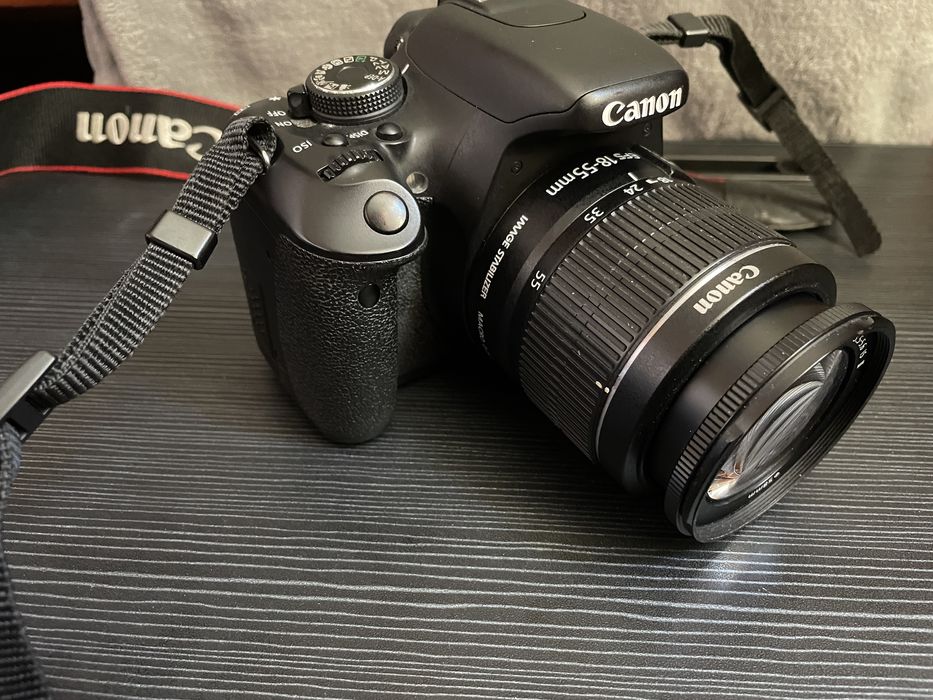 Фотоаппарат Canon EOS 600D Kit 18-55