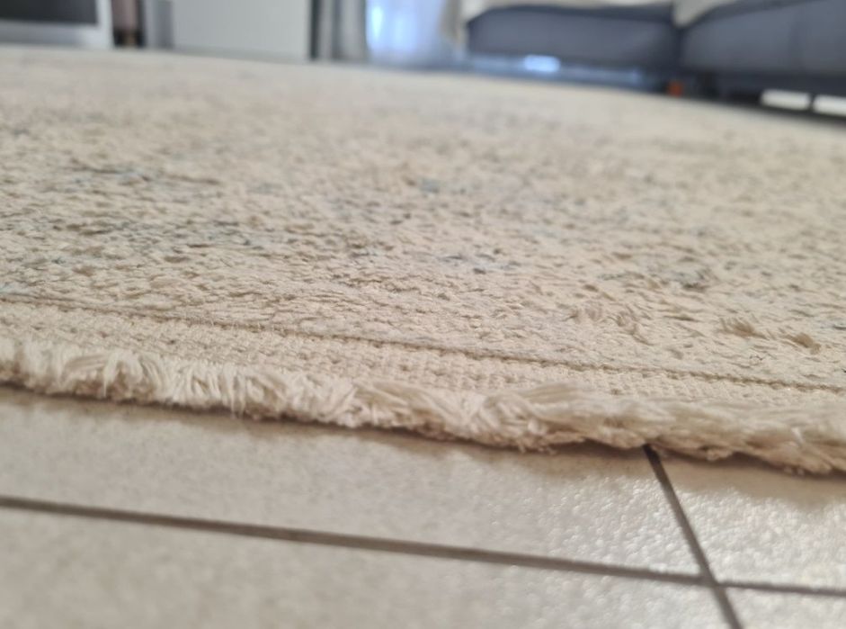 Сучасні килими : 2×3 м та 1,2×1,4 м