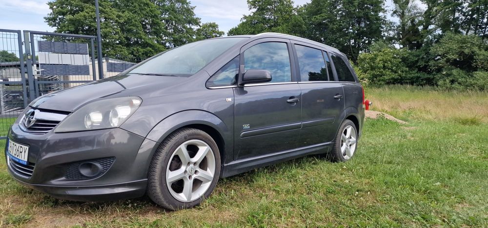 Witam mam na sprzedaż moją Zofię 1.8 z 2008r po dużym serwisie