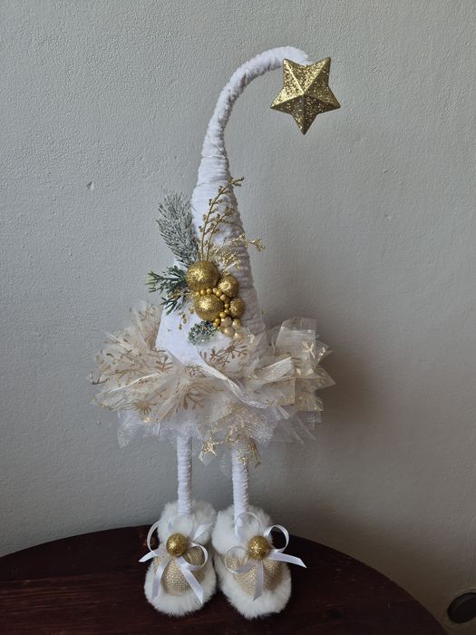 Świąteczny skrzat z lampkami led, rękodzieło, handmade, DIY,  świątecz