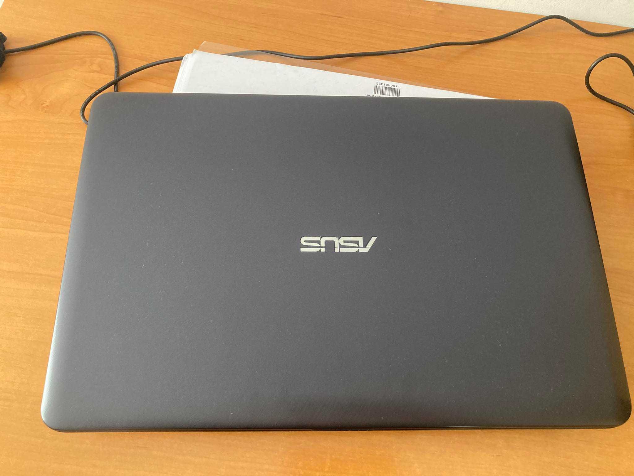 Sprzedam Asus VivoBook 2020