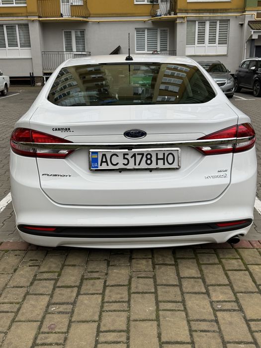 Ford fusion hybrid 2.0