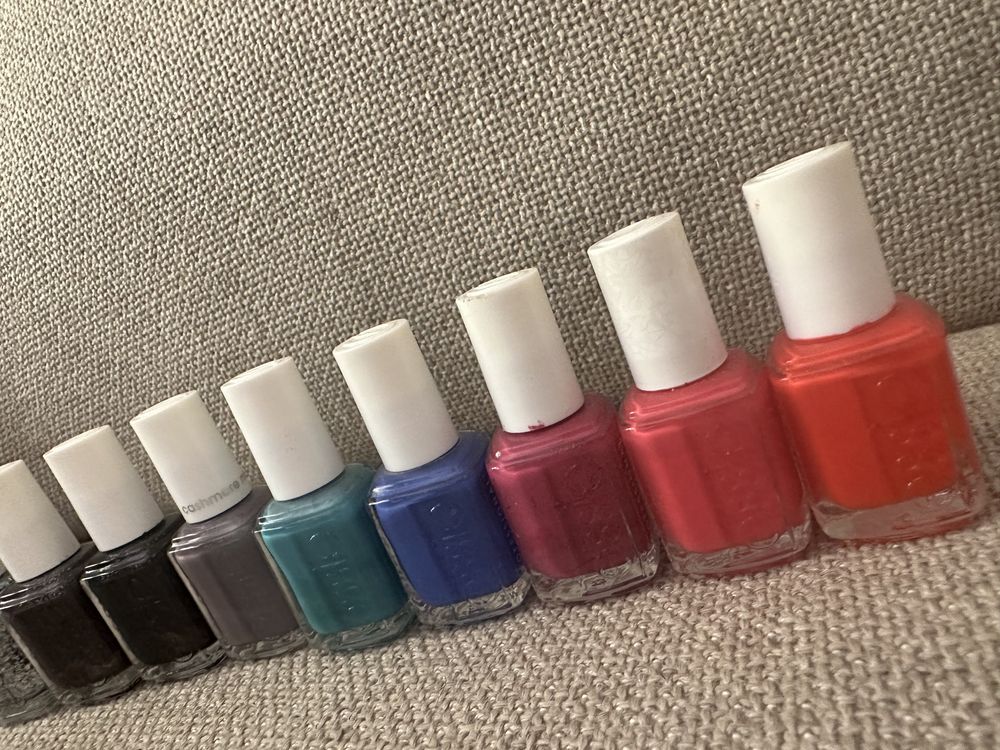 Essie zestaw 11 lakierow letnie kolory z brokatem matowe